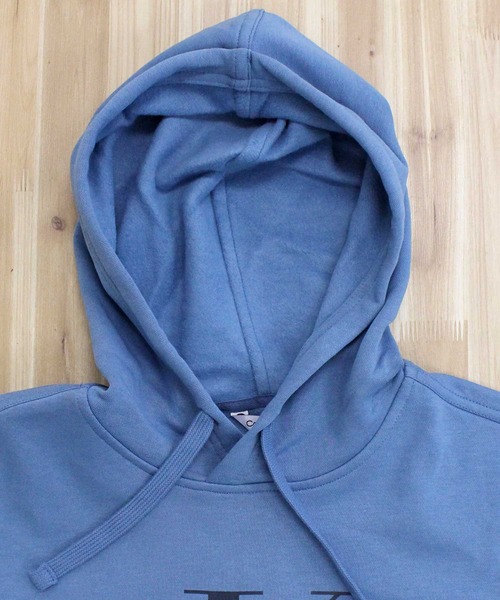 Calvin Klein(カルバン・クライン)の「CKJ モノグラムロゴ スウェットプルオーバー フーディ CK MONOGRAM LOGO PULLOVER HOODIE(パーカー・メンズ・ブルー/ホワイト/ブラック×ゴールド/ダークブルー/ブラック・S/M/L/XL)」の11枚目の写真