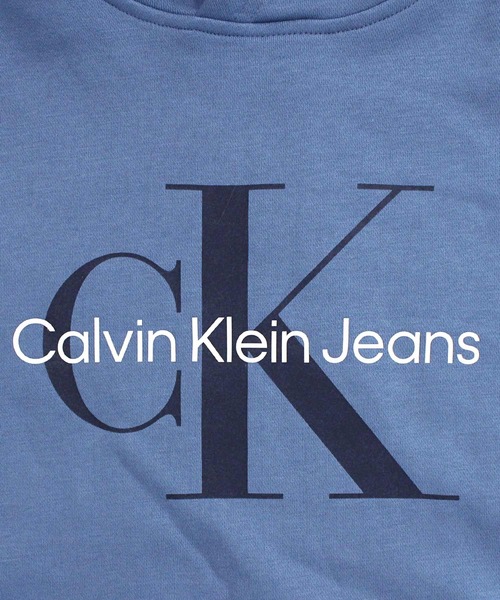 Calvin Klein(カルバン・クライン)の「CKJ モノグラムロゴ スウェットプルオーバー フーディ CK MONOGRAM LOGO PULLOVER HOODIE(パーカー・メンズ・ブルー/ホワイト/ブラック×ゴールド/ダークブルー/ブラック・S/M/L/XL)」の12枚目の写真