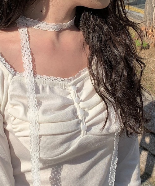 anyonemore（エニワンモア）の「レーススカーフくるみボタンシャーリングTシャツセット（Tシャツ/カットソー・レディース・ブラック/アイボリー・FREE）」の9枚目の写真