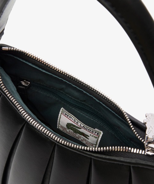 LACOSTEテニススカートラムレザーバッグ ファッションショー テニススカートラムレザーバッグ