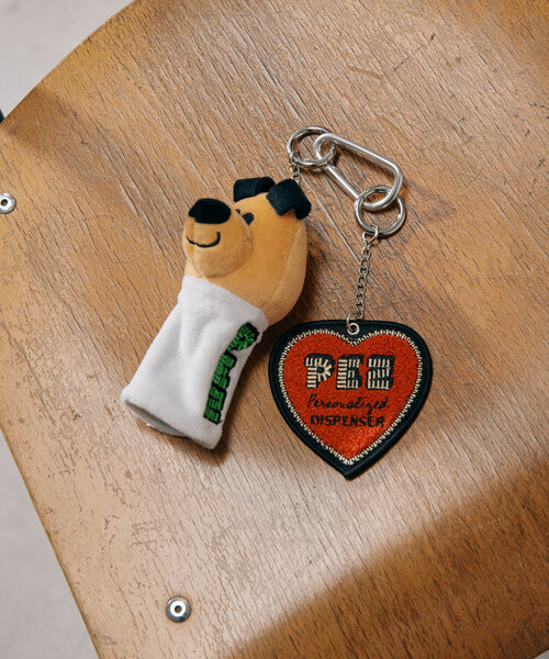 PEZ(ペッツ)×ear】ディスペンサー型ぬいぐるみチャーム