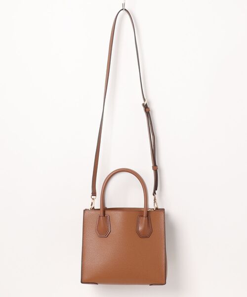 MICHAEL KORS(マイケルコース)の「MERCER ショッパートート クロスボディ ミディアム(ショルダーバッグ・レディース・ブラウン系・FREE)」の2枚目の写真