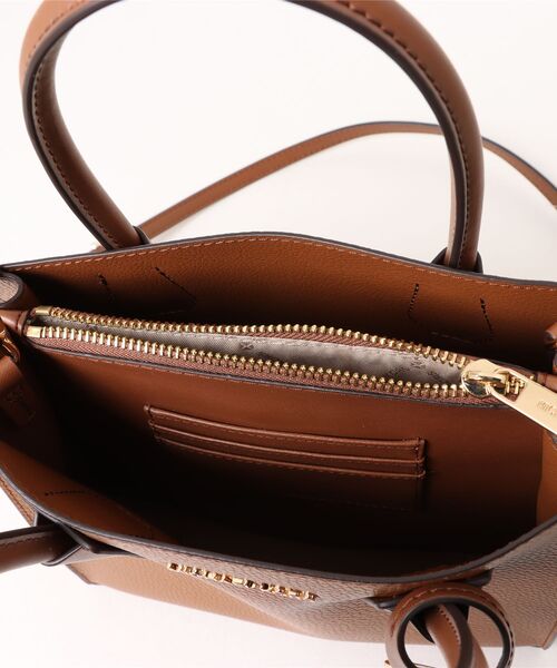 MICHAEL KORS(マイケルコース)の「MERCER ショッパートート クロスボディ ミディアム(ショルダーバッグ・レディース・ブラウン系・FREE)」の4枚目の写真