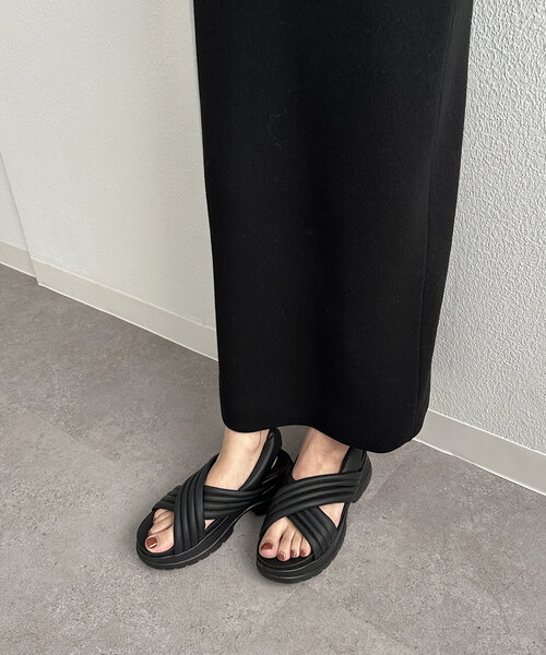 DISCOAT（ディスコート）の「クロストラックサンダル（サンダル・レディース・ブラック/アイボリー・SMALL/MEDIUM/LARGE）」の13枚目の写真