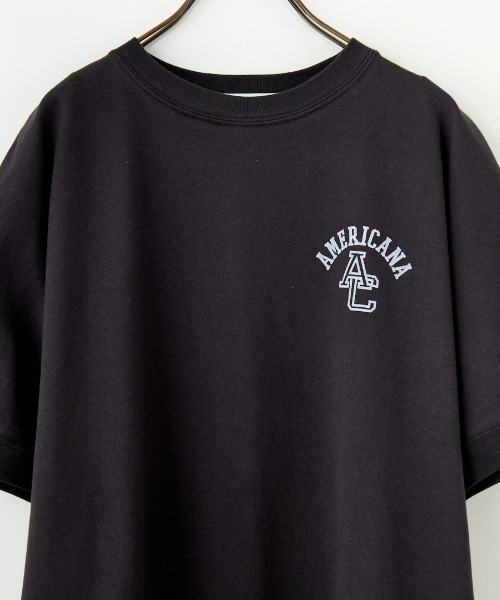 AMERICANA（アメリカーナ）の「[Americana×JEANS FACTORY/アメリカーナ×ジーンズファクトリー] 別注 ラウンドヘム バックプリントTシャツ（Tシャツ/カットソー・レディース・モカ/グレイッシュベージュ/スミクロ・F）」の11枚目の写真