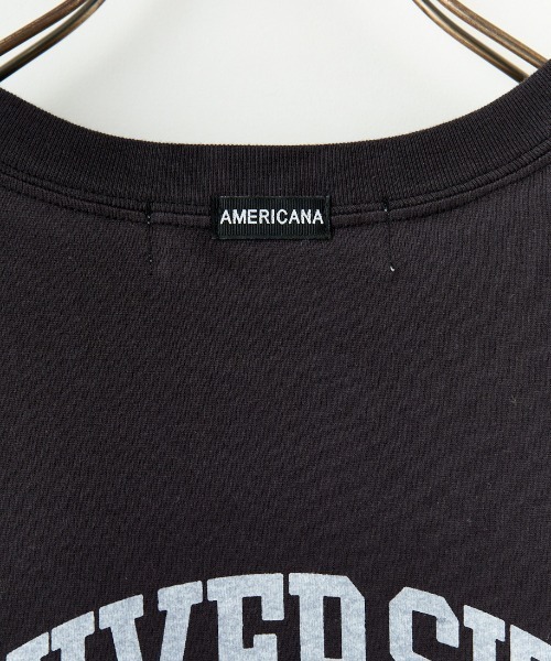 AMERICANA（アメリカーナ）の「[Americana×JEANS FACTORY/アメリカーナ×ジーンズファクトリー] 別注 ラウンドヘム バックプリントTシャツ（Tシャツ/カットソー・レディース・モカ/グレイッシュベージュ/スミクロ・F）」の14枚目の写真