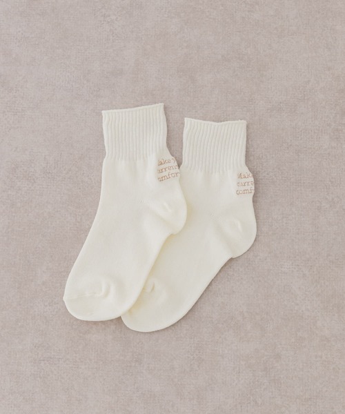 URBAN RESEARCH DOORS（アーバンリサーチドアーズ）の「『親子リンク』ロゴ刺繍ソックス(KIDS)（ソックス/靴下・キッズ・アイボリー/カーキ・16-18/19-21cm）」の2枚目の写真