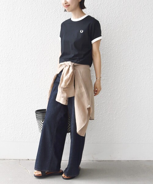 FRED PERRY(フレッドペリー)の「FRED PERRY:G9163 CROPPED RINGER TEE(Tシャツ/カットソー・レディース・オフホワイト/オリーブ/ワイン/ブラック・ONE SIZE)」の10枚目の写真