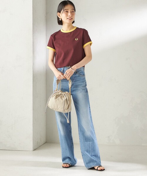 FRED PERRY(フレッドペリー)の「FRED PERRY:G9163 CROPPED RINGER TEE(Tシャツ/カットソー・レディース・オフホワイト/オリーブ/ワイン/ブラック・ONE SIZE)」の17枚目の写真