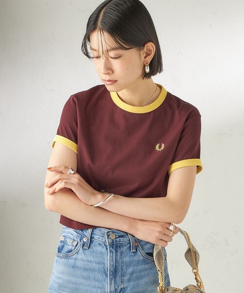FRED PERRY(フレッドペリー)の「FRED PERRY:G9163 CROPPED RINGER TEE(Tシャツ/カットソー・レディース・オフホワイト/オリーブ/ワイン/ブラック・ONE SIZE)」の20枚目の写真