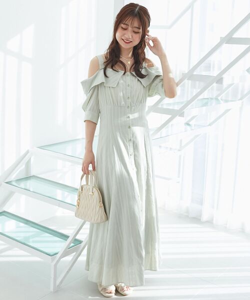 MAJESTIC LEGON(マジェスティックレゴン)の「オフショルシャツワンピース(シャツワンピース・レディース・オフホワイト/ライトグリーン/ブルー系その他2/ブラック系その他・X-SMALL/SMALL/MEDIUM)」の19枚目の写真