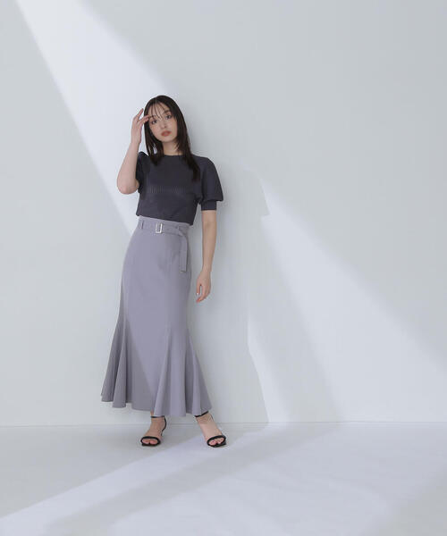 NATURAL BEAUTY BASIC(ナチュラルビューティーベーシック)の「◇【Oggi掲載】パフスリーブワッフルニット(ニット/セーター・レディース・オレンジ/チャコールグレー/オフホワイト/ブルー・FREE)」の10枚目の写真