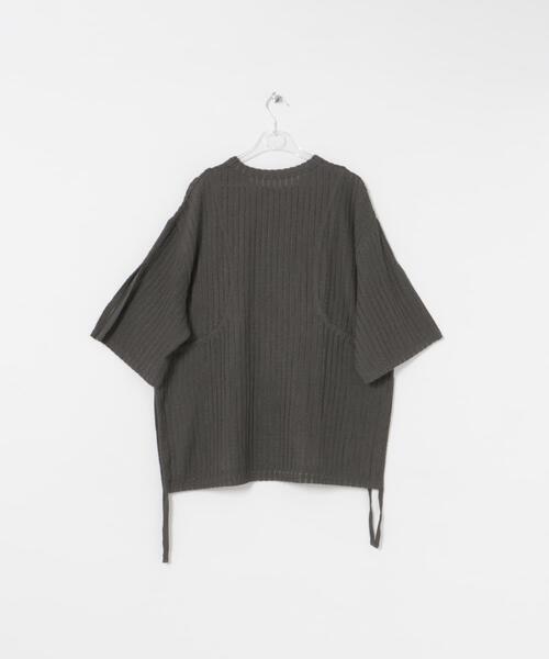 LAATO(ラート)の「lace slit tee(Tシャツ/カットソー・レディース・オフホワイト/ブラック/ダークグレー・FREE)」の15枚目の写真