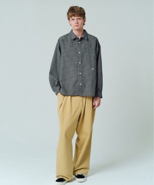 ADAM PATEK(アダムパテック)の「【ADAMPATEK/アダムパテック】generous tuck relax chino pants/タック入りワイドシルエットチノパンツ(チノパンツ・レディース・ホワイト/ベージュ・1/2)」の21枚目の写真