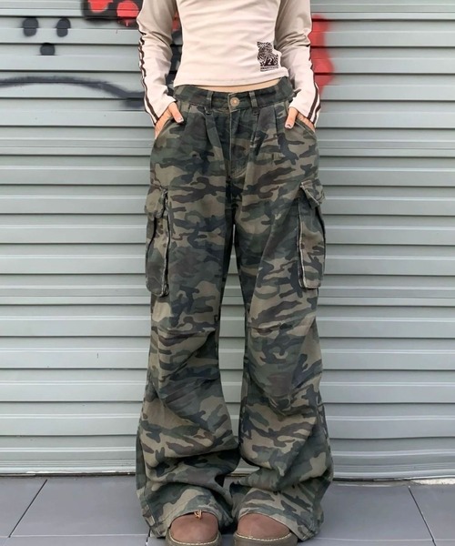 CANVAS+(キャンバスプラス)の「【CANVAS+】ミリタリールーズカーゴパンツ(カーゴパンツ・レディース・カーキ・L/M/S)」の15枚目の写真