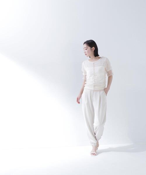 NATURAL BEAUTY BASIC（ナチュラルビューティーベーシック）の「◇ギャザーチュールレイヤードＴシャツ（Tシャツ/カットソー・レディース・ベージュ/ホワイト系その他/ブラック系その他・FREE）」の16枚目の写真