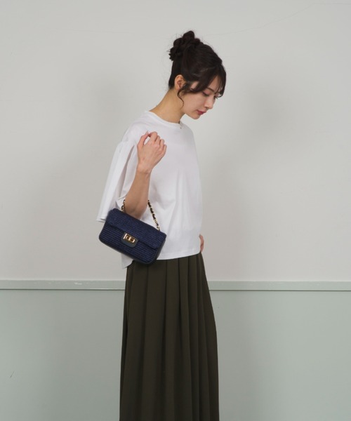 andrea cardone(アンドレアカルドネ)の「【Andrea Cardone】かごバッグ ラフィア チェーン ショルダー バッグ(ショルダーバッグ・レディース・ネイビー/ナチュラル・FREE)」の11枚目の写真