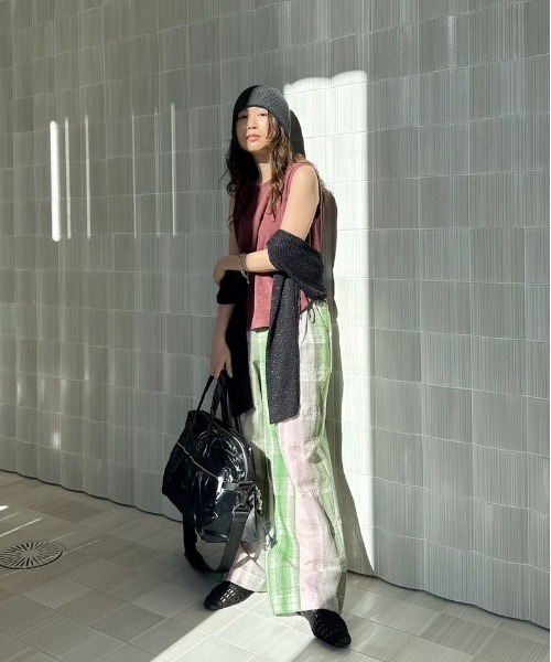 Ameri（アメリ）の「COMFY PILE TANK TOP（タンクトップ・レディース・オレンジ/ボルドー/ブラック・FREE）」の15枚目の写真