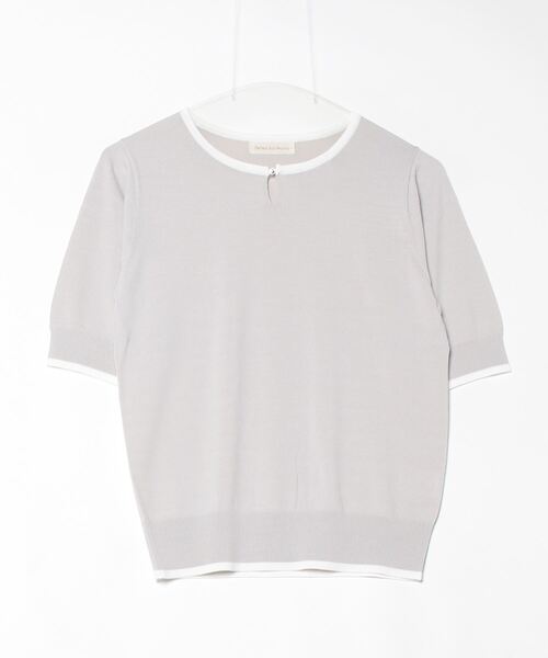 Perfect Suit FActory（パーフェクトスーツファクトリー）の「5分袖クル-ホック配色ニット（ニット/セーター・レディース・ライトグレー/オフホワイト/ネイビー・M/L/S）」の9枚目の写真