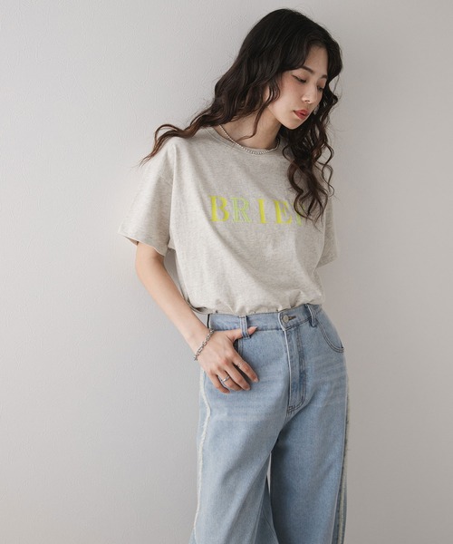 rectangle(レクタングル)の「箔プリント×刺繍ロゴTシャツ(Tシャツ/カットソー・レディース・ブラック/ホワイト/オートミール・FREE)」の7枚目の写真