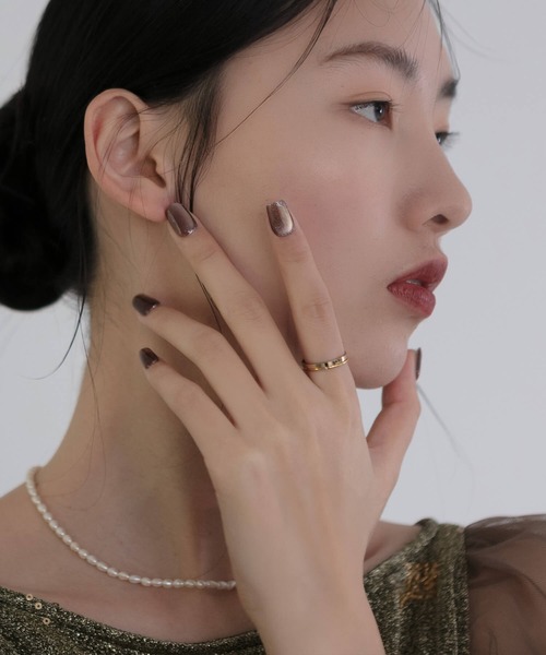 Anail（エーネイル）の「3D水光ネイルダークブラウンマグネットシルバーラメショートスクエアネイルチップ ネイル（ネイルシール/ネイルチップ・レディース・ブラウン・LARGE/MEDIUM/SMALL）」の3枚目の写真