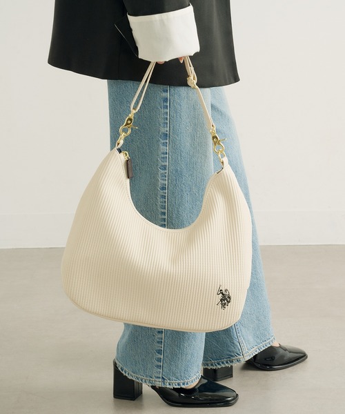 U.S. POLO ASSN.（ユーエスポロアッスン）の「【U.S. POLO ASSN.】プリーツビッグショルダーバッグ USPA2683（ショルダーバッグ・レディース・ベージュ/ホワイト/ブラック・FREE）」の17枚目の写真
