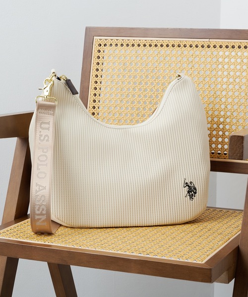 U.S. POLO ASSN.（ユーエスポロアッスン）の「【U.S. POLO ASSN.】プリーツビッグショルダーバッグ USPA2683（ショルダーバッグ・レディース・ベージュ/ホワイト/ブラック・FREE）」の14枚目の写真
