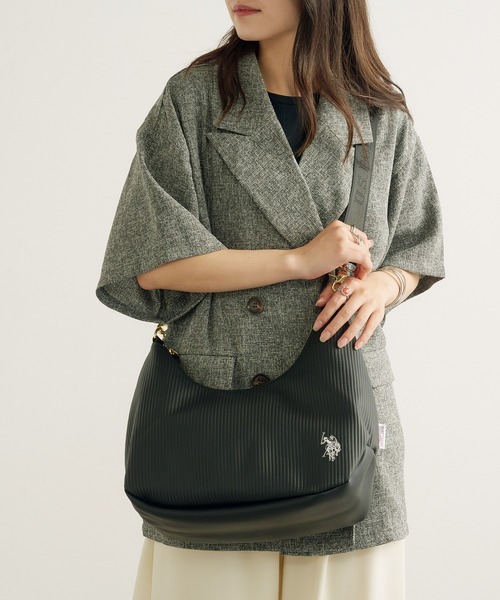 U.S. POLO ASSN.（ユーエスポロアッスン）の「【U.S. POLO ASSN.】プリーツビッグショルダーバッグ USPA2683（ショルダーバッグ・レディース・ベージュ/ホワイト/ブラック・FREE）」の5枚目の写真