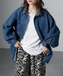胸ポケット付きオーバーサイズデニムシャツ　［Soiunique］
