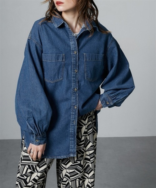 Soiunique（スワユニーク）の「胸ポケット付きオーバーサイズデニムシャツ　［Soiunique］（シャツ/ブラウス・レディース・ブラック/ブルー・M）」の10枚目の写真