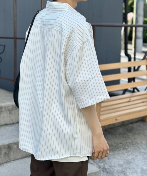 link lot(リンクロット)の「ストライプ オーバーサイズ レギュラーカラーシャツ(シャツ/ブラウス・メンズ・ホワイト/ブラック・M/L)」の15枚目の写真