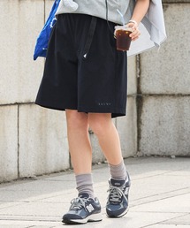 ブラックデニムショートパンツ ストライプデザイン Vintageデニムスカートライクショートパンツ（デニムスカート