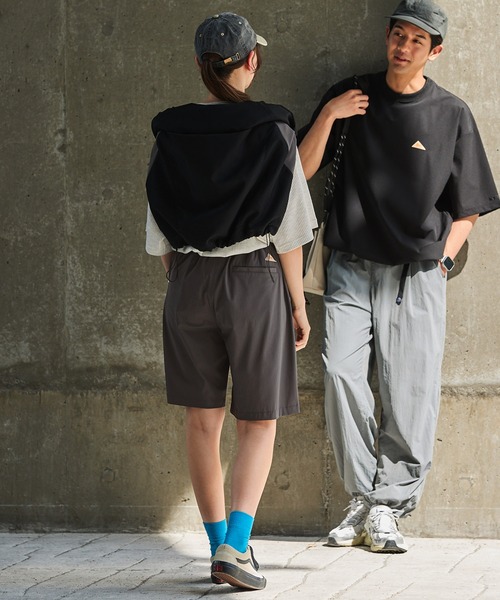 KELTY（ケルティ）の「【セットアップ可】KELTY/ケルティ 別注 ワンポイントロゴ 4WAYストレッチ ウェビングベルト イージーショートパンツ / UVカット（その他パンツ・レディース・グレイッシュベージュ/ブラック/チャコール/ネイビー・L/M）」の6枚目の写真