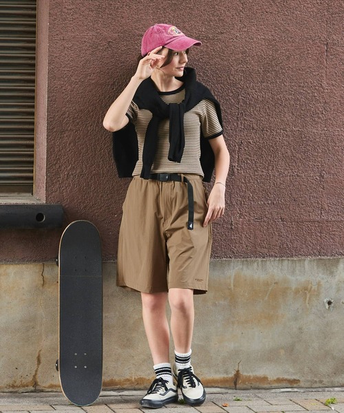 KELTY（ケルティ）の「【セットアップ可】KELTY/ケルティ 別注 ワンポイントロゴ 4WAYストレッチ ウェビングベルト イージーショートパンツ / UVカット（その他パンツ・レディース・グレイッシュベージュ/ブラック/チャコール/ネイビー・L/M）」の20枚目の写真