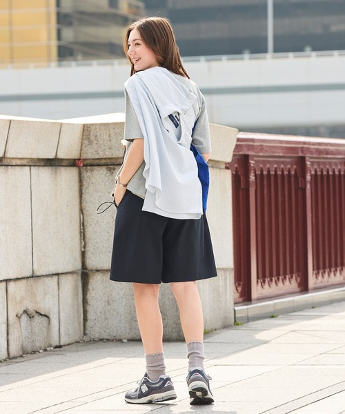 KELTY（ケルティ）の「【セットアップ可】KELTY/ケルティ 別注 ワンポイントロゴ 4WAYストレッチ ウェビングベルト イージーショートパンツ / UVカット（その他パンツ・レディース・グレイッシュベージュ/ブラック/チャコール/ネイビー・L/M）」の13枚目の写真