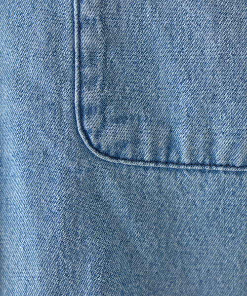 SHENERY（シーナリー）の「Vネックダンガリーシャツ（シャツ/ブラウス・レディース・ブルー・36/38）」の16枚目の写真