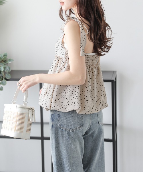 SUGAR BISKET（シュガービスケット）の「ショルダーリボンバルーンキャミソール（キャミソール・レディース・ベージュ/ブラック・フリー）」の16枚目の写真