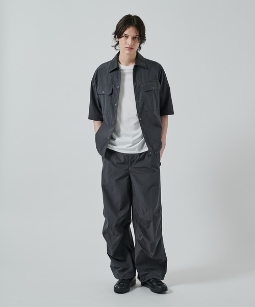 STUDIOUS(ステュディオス)の「【STUDIOUS】BELIMA X RELAX PANTS(カーゴパンツ・メンズ・ダークグレー/ブラック・1/2)」の12枚目の写真