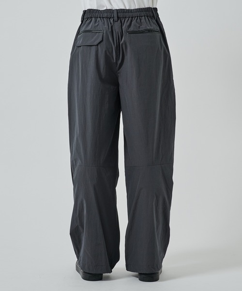 STUDIOUS(ステュディオス)の「【STUDIOUS】BELIMA X RELAX PANTS(カーゴパンツ・メンズ・ダークグレー/ブラック・1/2)」の9枚目の写真