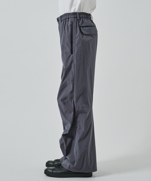 STUDIOUS(ステュディオス)の「【STUDIOUS】BELIMA X RELAX PANTS(カーゴパンツ・メンズ・ダークグレー/ブラック・1/2)」の19枚目の写真