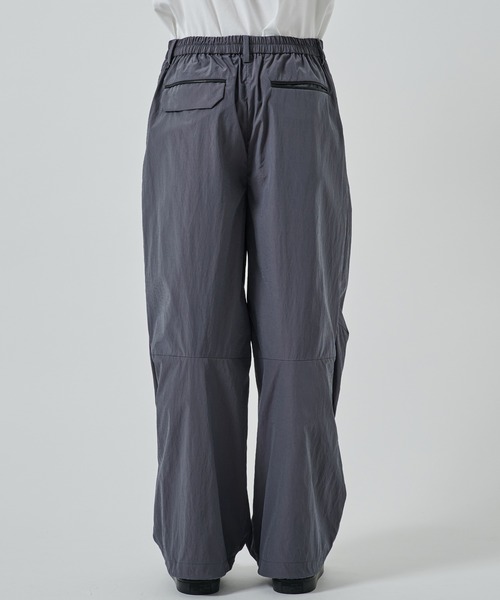 STUDIOUS(ステュディオス)の「【STUDIOUS】BELIMA X RELAX PANTS(カーゴパンツ・メンズ・ダークグレー/ブラック・1/2)」の20枚目の写真