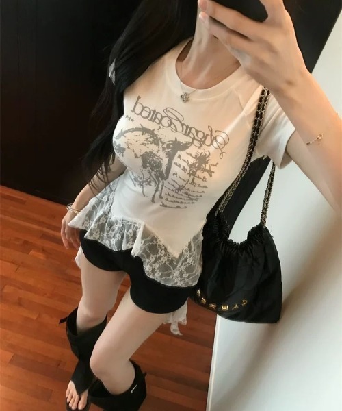 SHEENA(シーナ)の「レースフリルイレヘムプリントTシャツ(Tシャツ/カットソー・レディース・ブラック/ホワイト・M)」の20枚目の写真