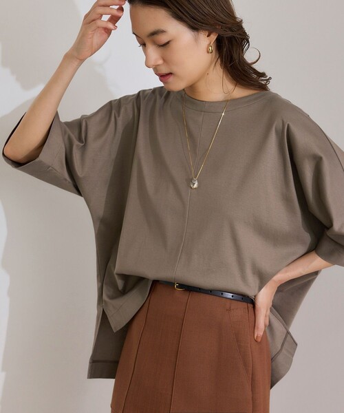 ROPE'（ロペ）の「【洗える・ナノシア加工】スムース半袖 Aラインカットソー（Tシャツ/カットソー・レディース・グレー/オフホワイト/ブラック・FREE）」の3枚目の写真