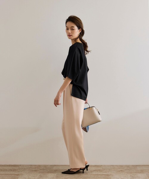 ROPE'（ロペ）の「【洗える・ナノシア加工】スムース半袖 Aラインカットソー（Tシャツ/カットソー・レディース・グレー/オフホワイト/ブラック・FREE）」の7枚目の写真