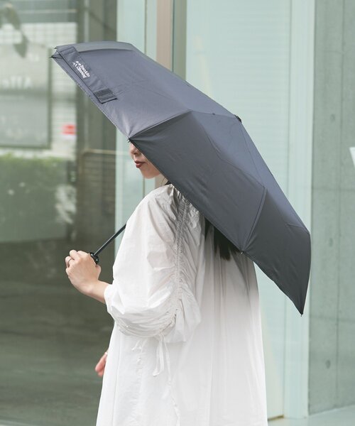 Franklin Climbing（フランクリンクライミング）の「【Franklin Climbing】【RAIN】自動開閉晴れ雨兼用折り畳み傘（折りたたみ傘・レディース・ブラック/ベージュ系その他/ホワイト系その他/グレー・ONE SIZE）」の2枚目の写真