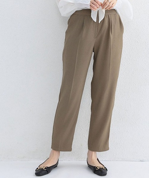 SallyLunn(サリーラン)の「シンプルテーパードパンツ(チノパンツ・レディース・アイボリー/ブラック/ブラウン・LARGE/MEDIUM)」の3枚目の写真