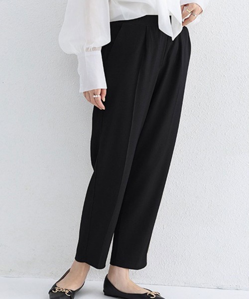 SallyLunn(サリーラン)の「シンプルテーパードパンツ(チノパンツ・レディース・アイボリー/ブラック/ブラウン・LARGE/MEDIUM)」の11枚目の写真