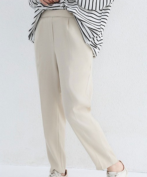 SallyLunn(サリーラン)の「シンプルテーパードパンツ(チノパンツ・レディース・アイボリー/ブラック/ブラウン・LARGE/MEDIUM)」の7枚目の写真