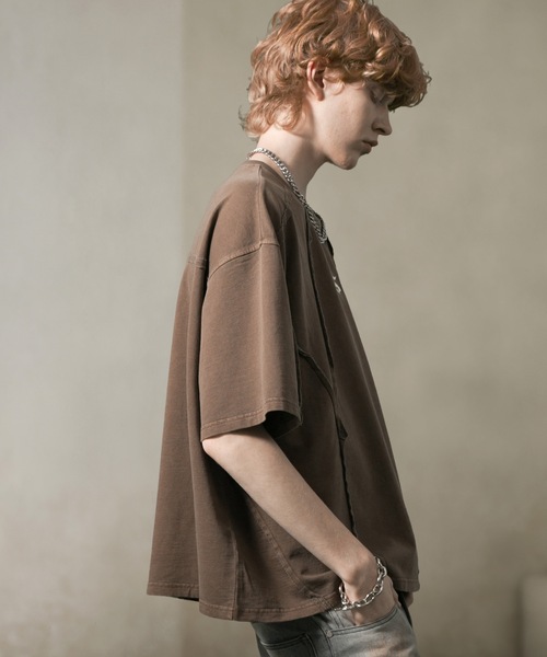 ANEDIST（アンディスト）の「オーバーダイメタルロゴTシャツ（Tシャツ/カットソー・メンズ・ブラウン/ブラック・L/M）」の9枚目の写真