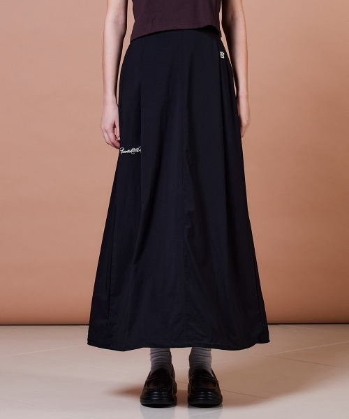 DOUBLE STANDARD CLOTHING(ダブルスタンダードクロージング)の「フロストナイロン ドローストリングスカート(スカート・レディース・カーキ/ブラック・38/36)」の3枚目の写真